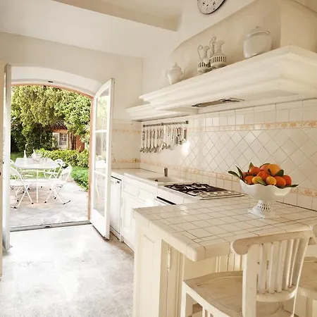 Maison Jolie サントロペ